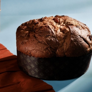 Panettone Artigianale Mela e Cannella – Lievitazione Naturale